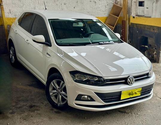 VOLKSWAGEN POLO 1.0 200 TSI COMFORTLINE AUTOMÁTICO